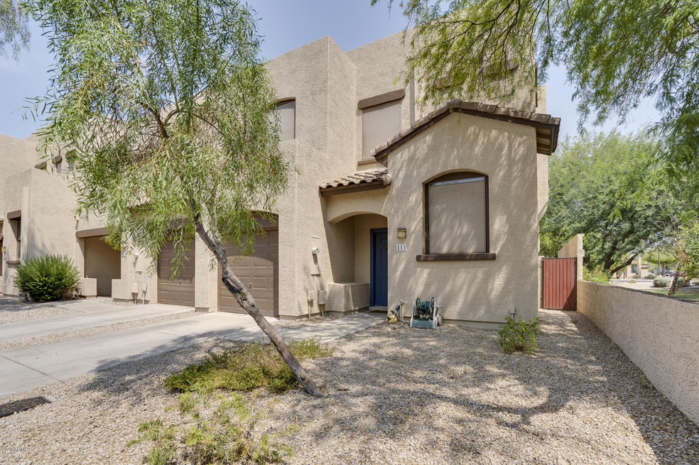 001-1886EastDonCarlos-Tempe-AZ-85281-sma