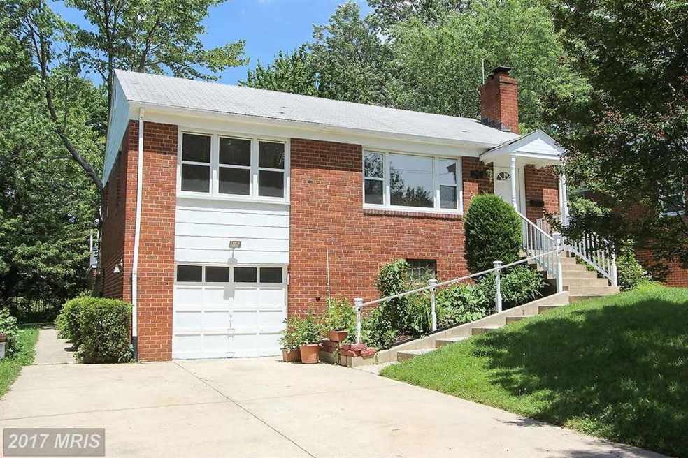 8113 Chester St, Takoma Park, MD 20912 - photo 1