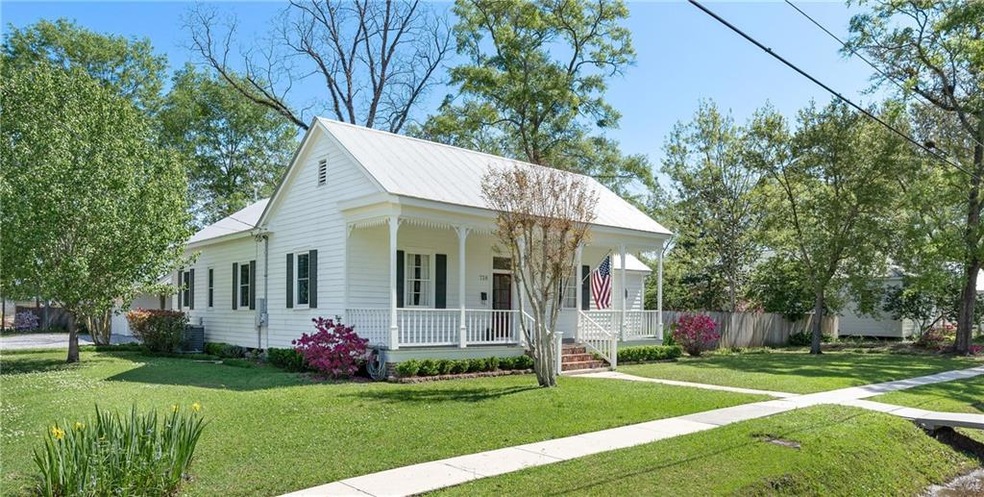 728 W 25th Ave, Covington, LA 70433 - photo 1