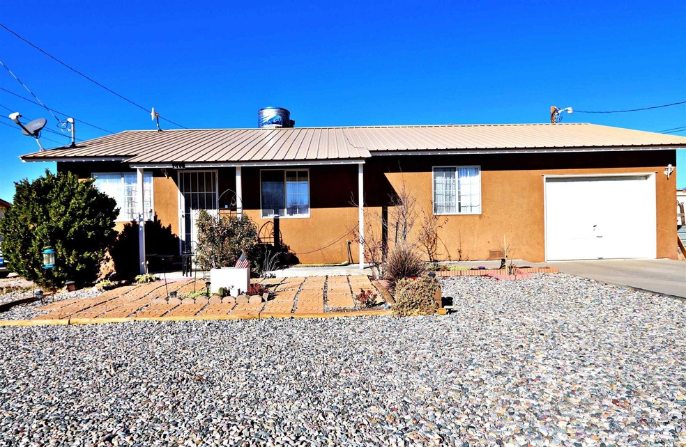 617 E Jiron St, Española, NM 87532 - photo 1