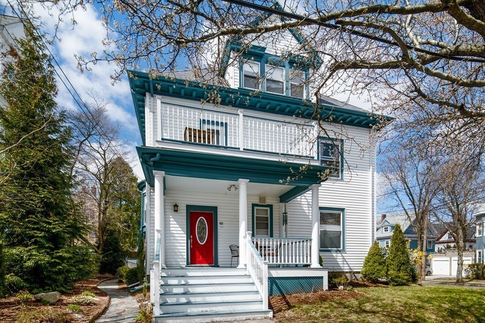 92 Coolidge St unit 1, Brookline, MA 02446 - photo 1