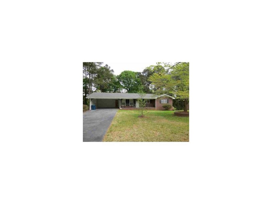 1462 Lucky Ln SW, Mableton, GA 30126 - photo 1