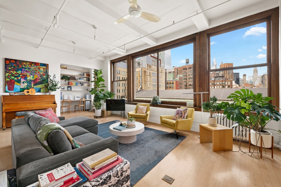 118 E 25th St unit 10, New York, NY 10010 - photo 1