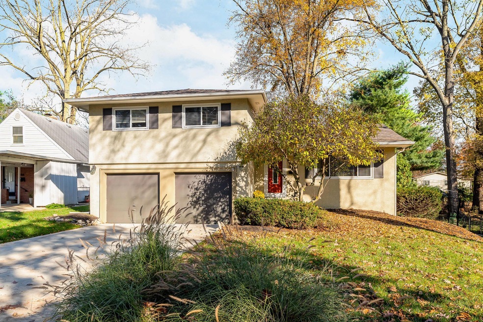 Welcome home to 466 E. Stanton Ave.