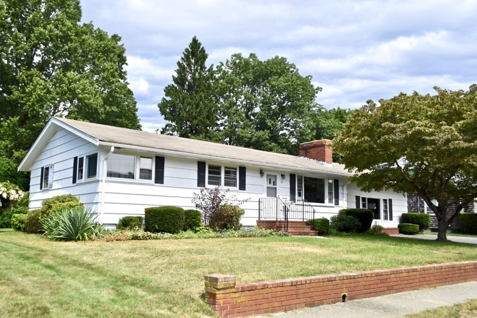 10 Jarvis Ave, Fairhaven, MA 02719 - photo 1