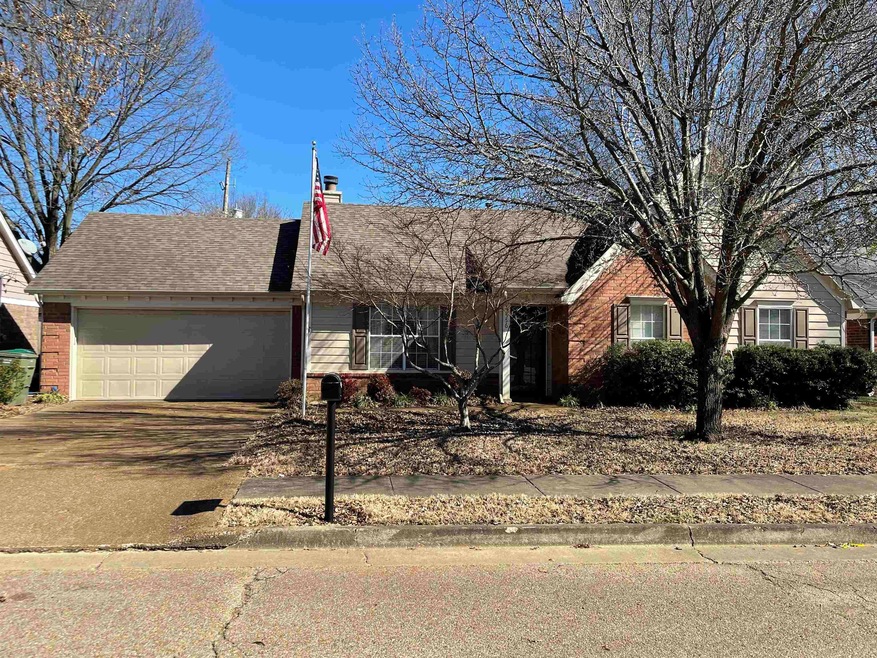2556 Appling Crest Dr. - Front of house