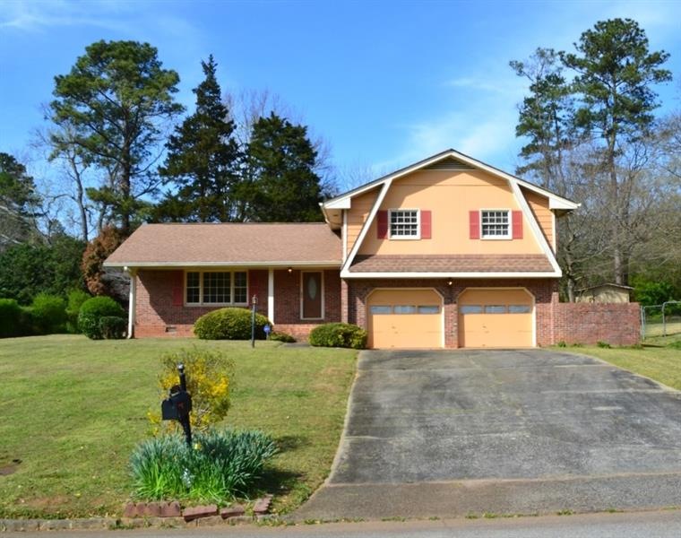 2972 Crabapple Cir, Decatur, GA 30034 - photo 1