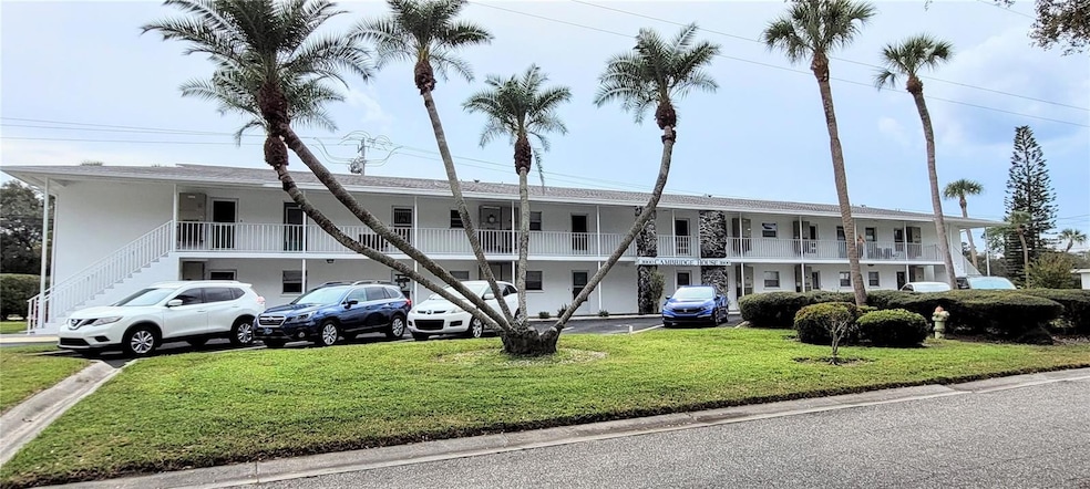 3900 Roxane Blvd unit 10B, Sarasota, FL 34235 - photo 1