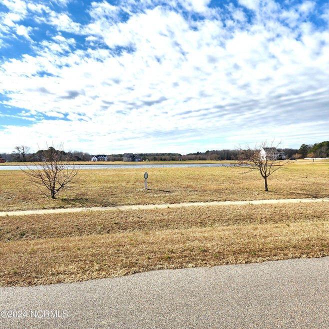 102 Hammock View, Aydlett, NC 27916 - photo 1