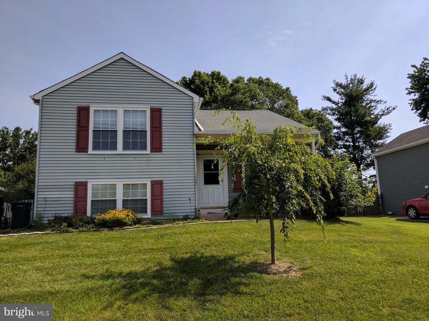 1060 Berkley Dr, Sykesville, MD 21784 - photo 1