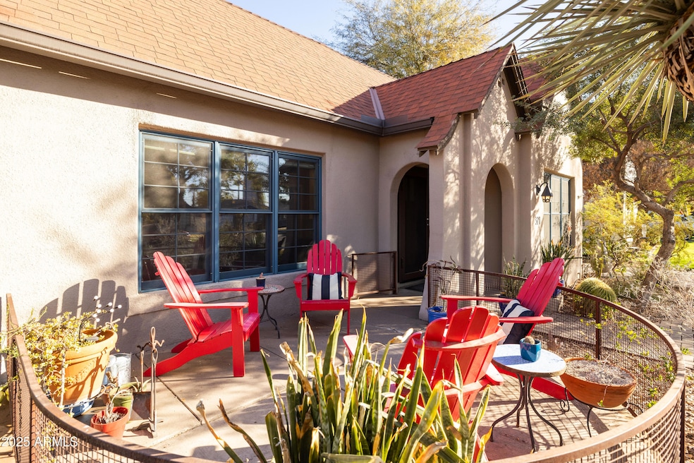 324 W Wilshire Dr, Phoenix, AZ 85003 - photo 1