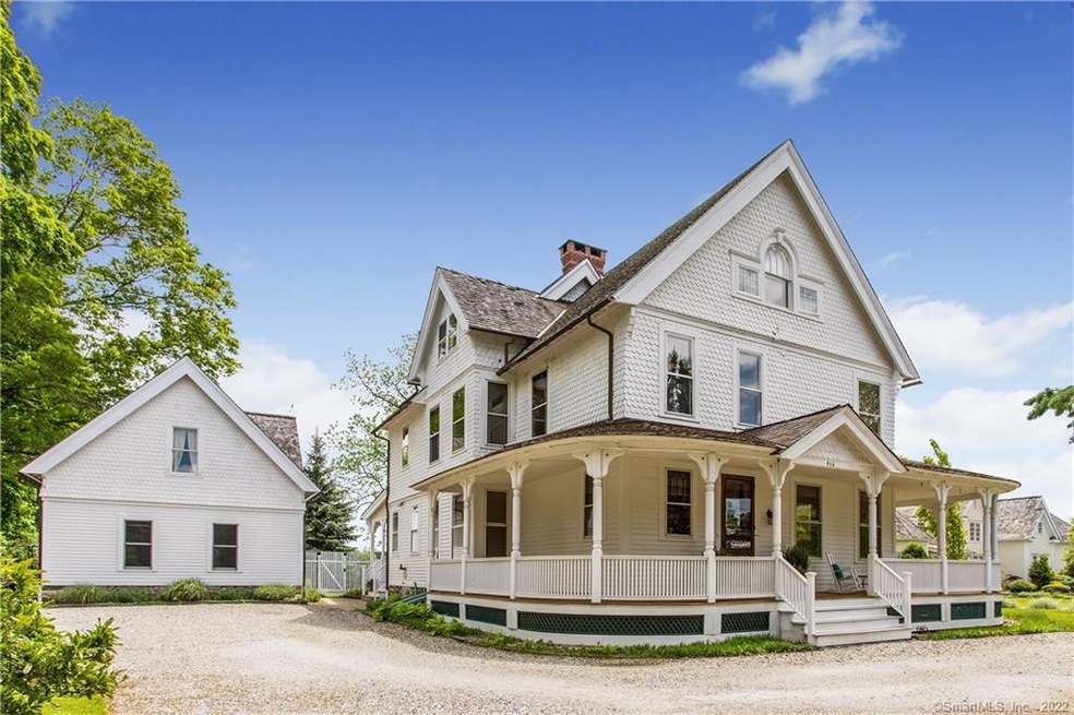 906 Mill Hill Rd, Southport, CT 06890 - photo 1