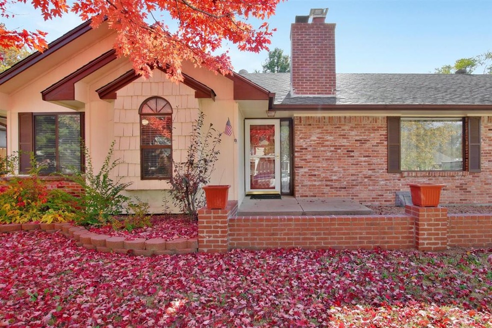 Sold • Co-Listing Agent