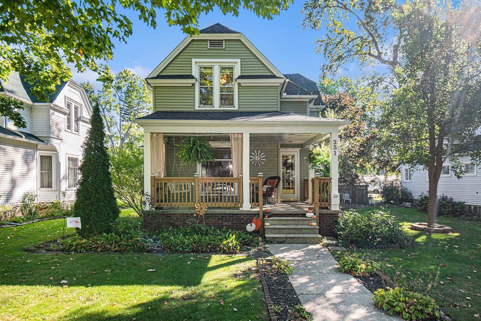 351 N Hartman St, Nappanee, IN 46550 - photo 1