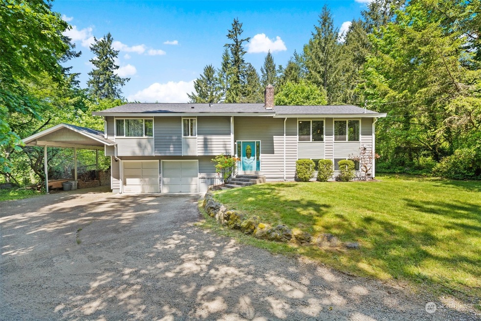 Sold $700,000 • Co-Listing Agent