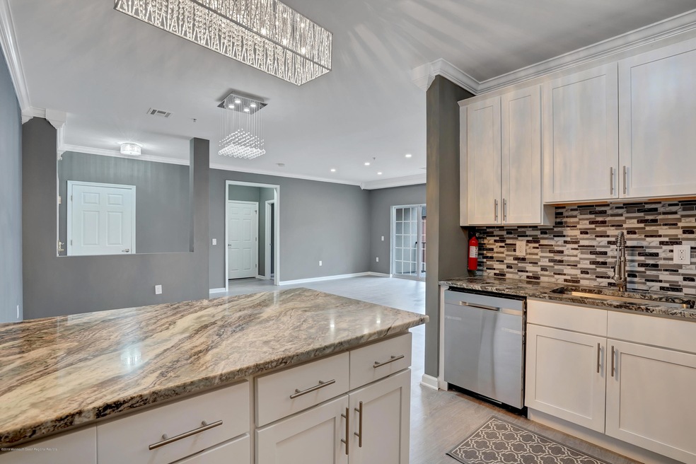 321 Regency Place unit 321, Woodbridge, NJ 07095 - photo 1