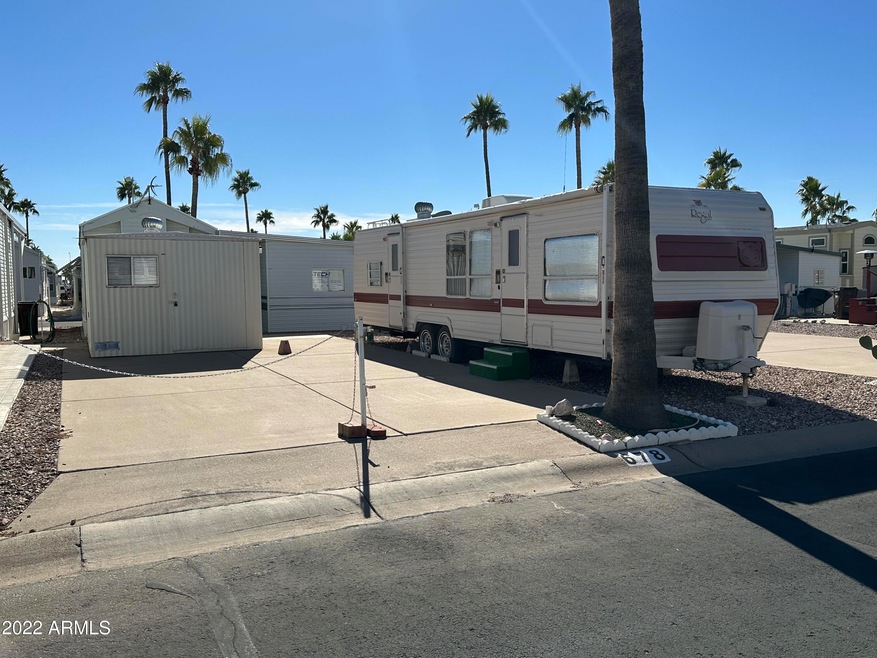 GREAT NORTH FACING LOT