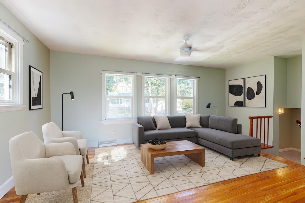 8 Hillside Acres, Vergennes, VT 05491 - photo 1