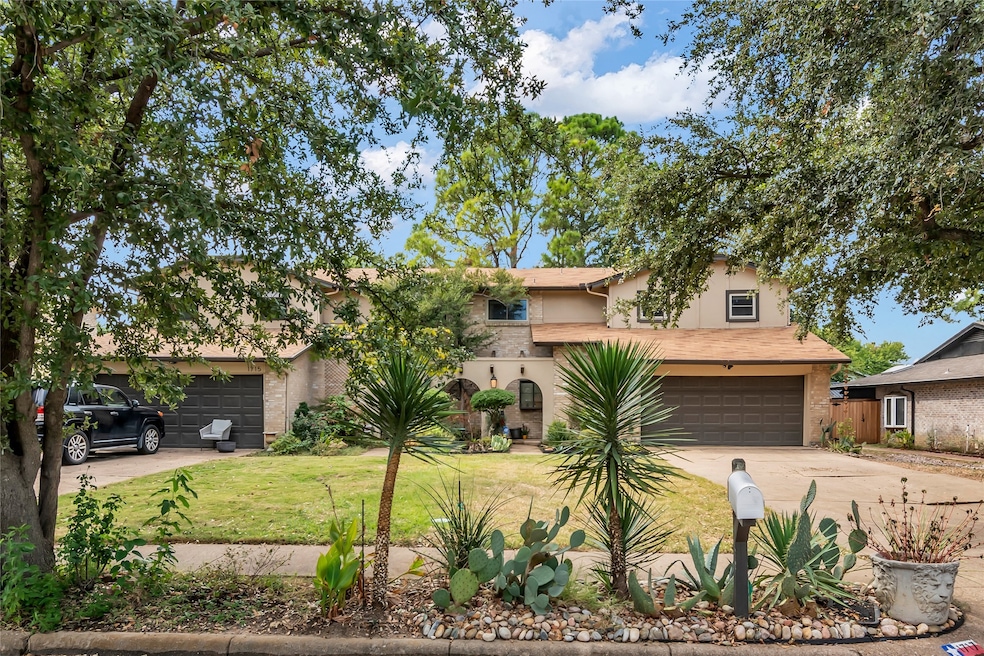 For Rent $2,000/month