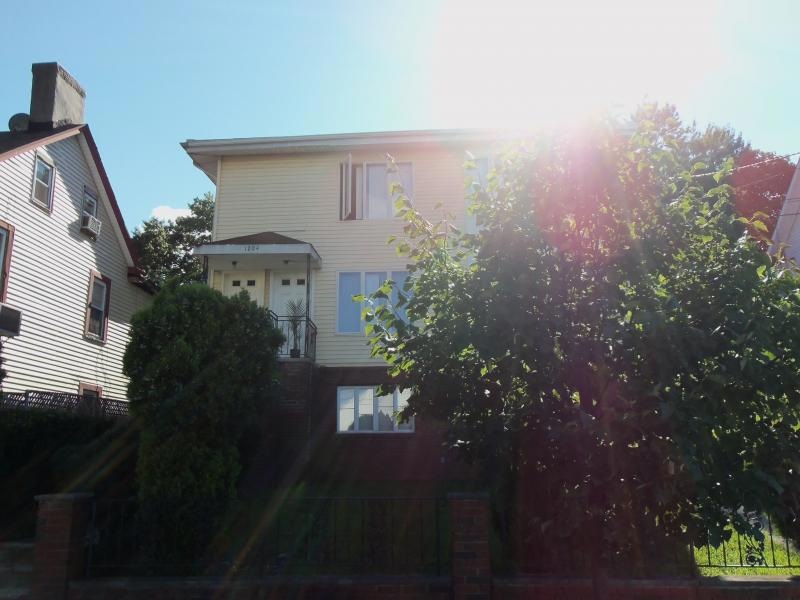 1204 Main St, Rahway, NJ 07065 - photo 1