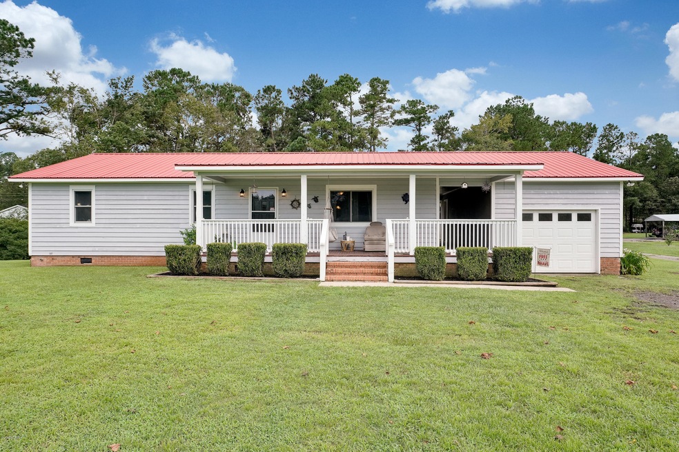 1276CherrytreeRoadNortheast-01