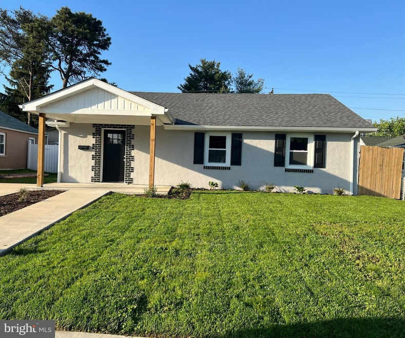 229 Blue Hen Rd, New Castle, DE 19720 - photo 1