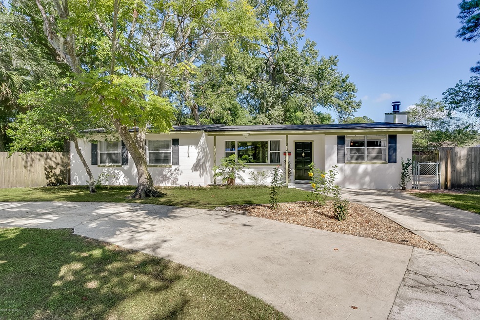 2140 East Rd, Jacksonville, FL 32216 - photo 1