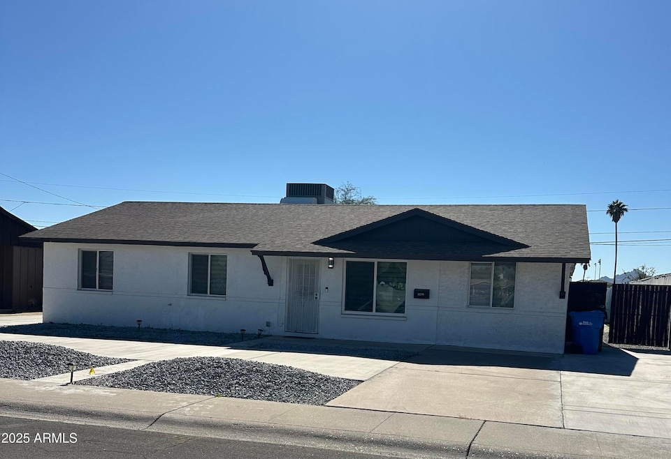 For Sale $489,900 • Co-Listing Agent