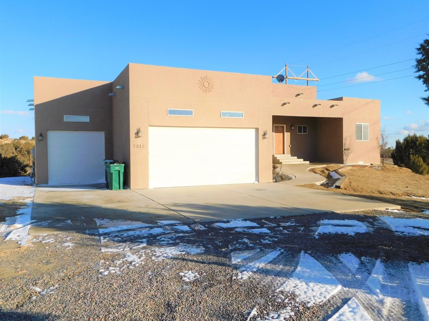 7312 Naples Dr, Farmington, NM 87402 - photo 1