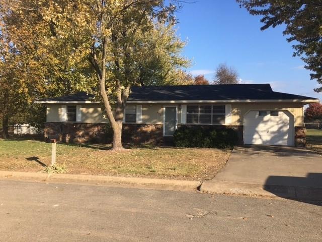 812 Linda St, Prairie Grove, AR 72753 - photo 1
