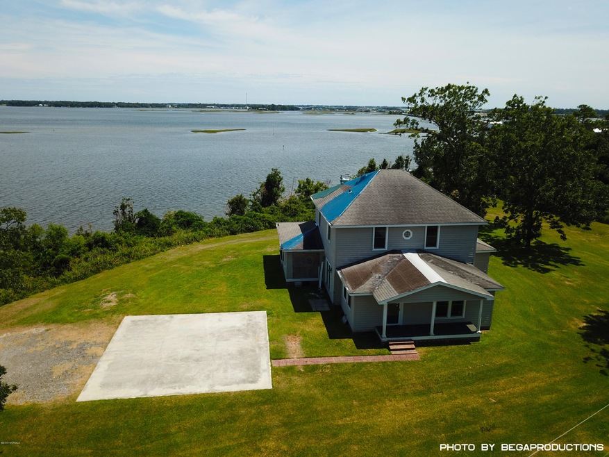White Oak River Front