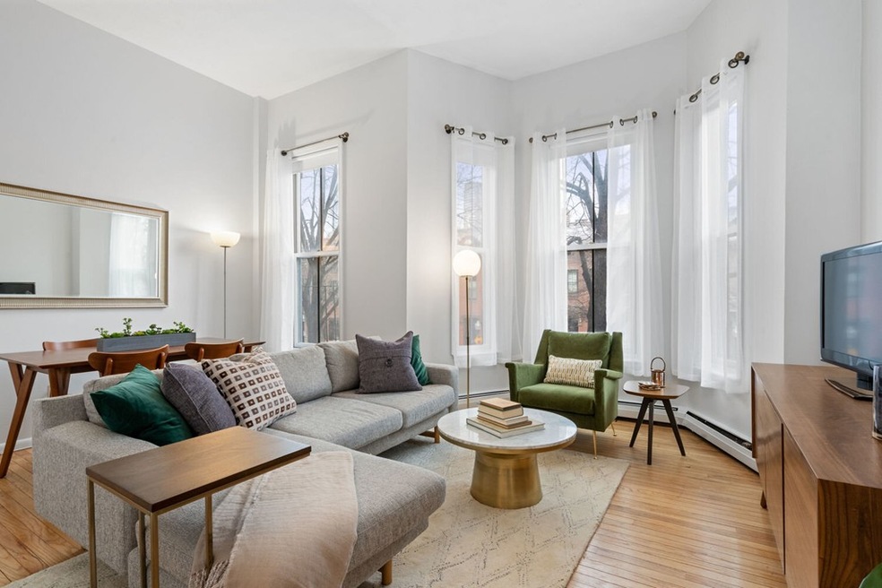 148 Warren Ave unit 2, Boston, MA 02116 - photo 1