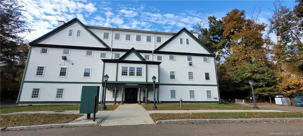 257 Route 80 unit 2C, Killingworth, CT 06419 - photo 1