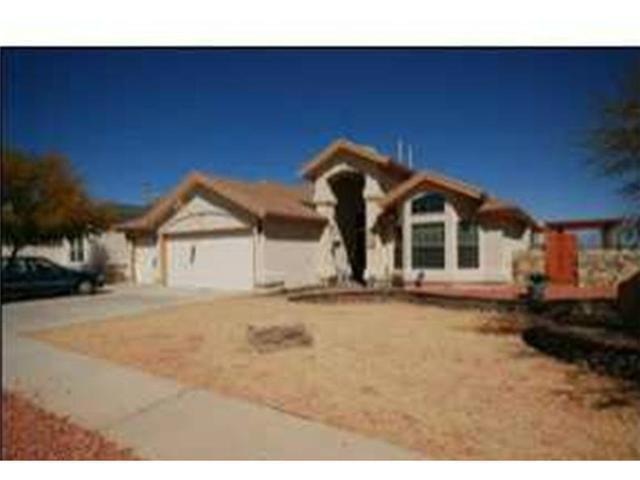 14137 Lago Seco Dr, Horizon City, TX 79928 - photo 1