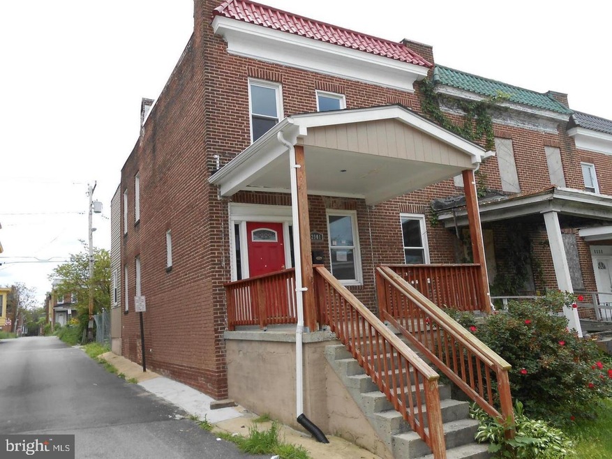 2901 Violet Ave, Baltimore, MD 21215 - photo 1