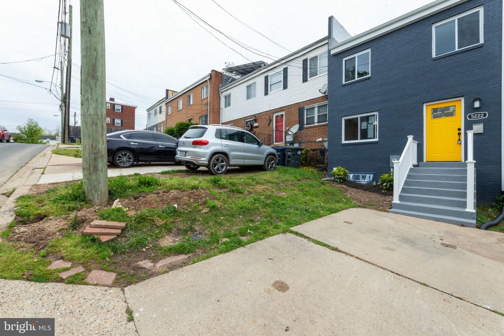 5222 Karl Place NE, Washington, DC 20019 - photo 1