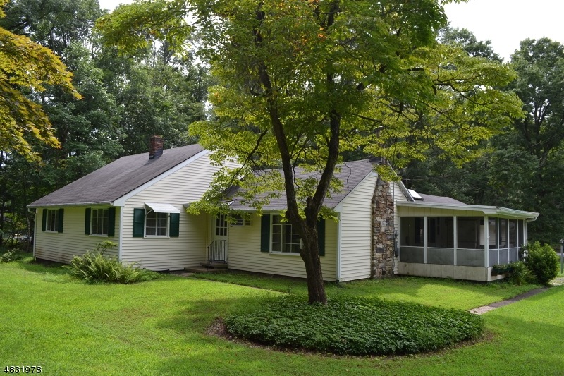 5 Leaver Ln, Flemington, NJ 08822 - photo 1