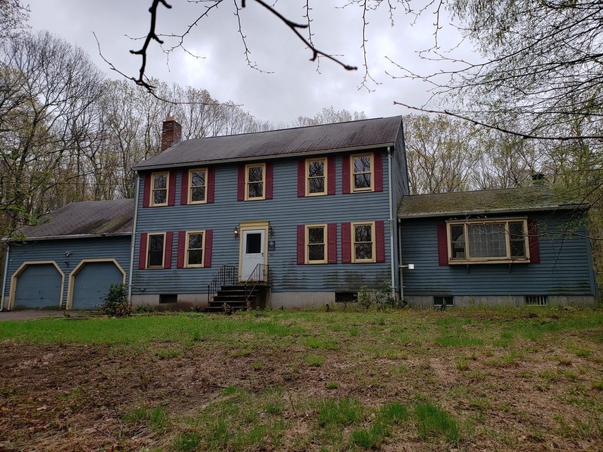 812 Aldrich St, Uxbridge, MA 01569 - photo 1