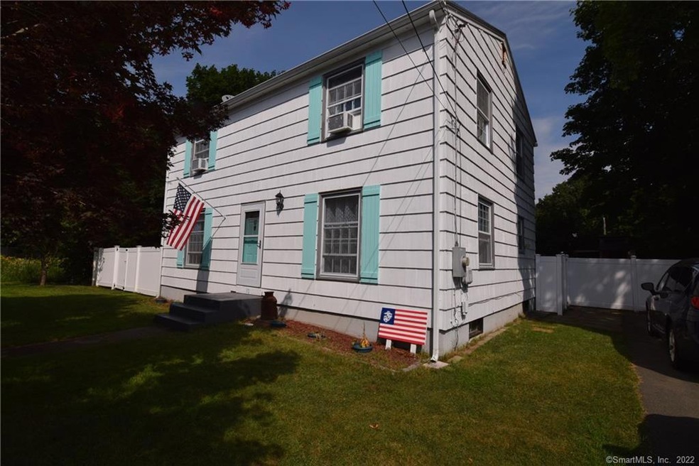 10 Spring St, Gales Ferry, CT 06335 - photo 1