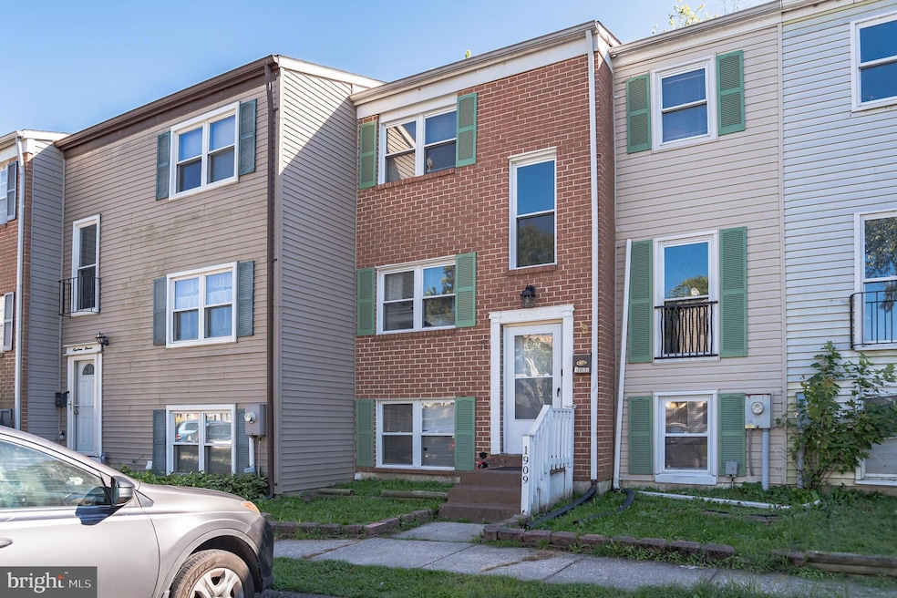 1909 Eloise Ln, Edgewood, MD 21040 - photo 1