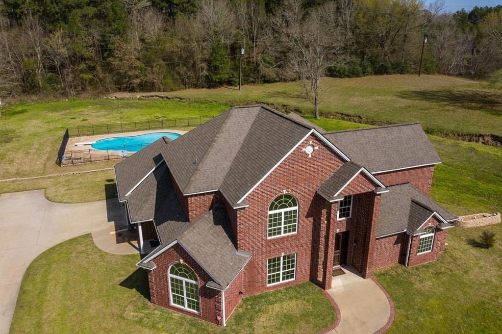 784 Stephenson Brown Rd, Lufkin, TX 75904 - photo 1