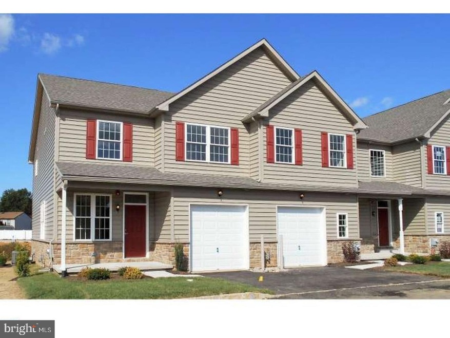 118 Nicole's Way unit 39, Morrisville, PA 19067 - photo 1