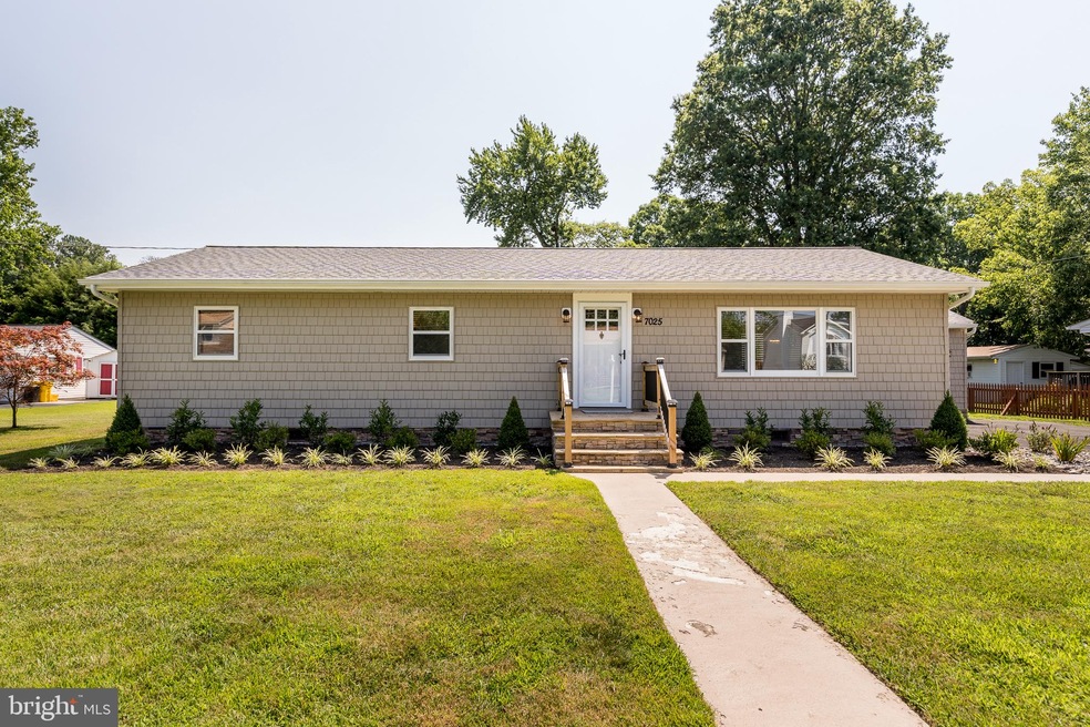 7025 Boston Ave, Rose Haven, MD 20714 - photo 1