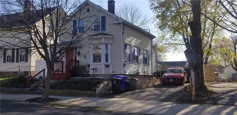 51 Brewster St, Pawtucket, RI 02860 - photo 1