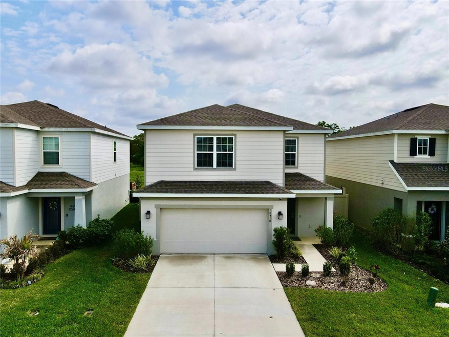10410 Hawks Landing Dr, Land O' Lakes, FL 34638 - photo 1