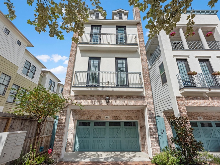 529 W 25th St, Houston, TX 77008 - photo 1