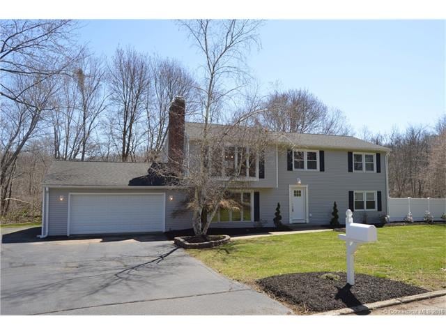 78 Knollwood Dr, Branford, CT 06405 - photo 1