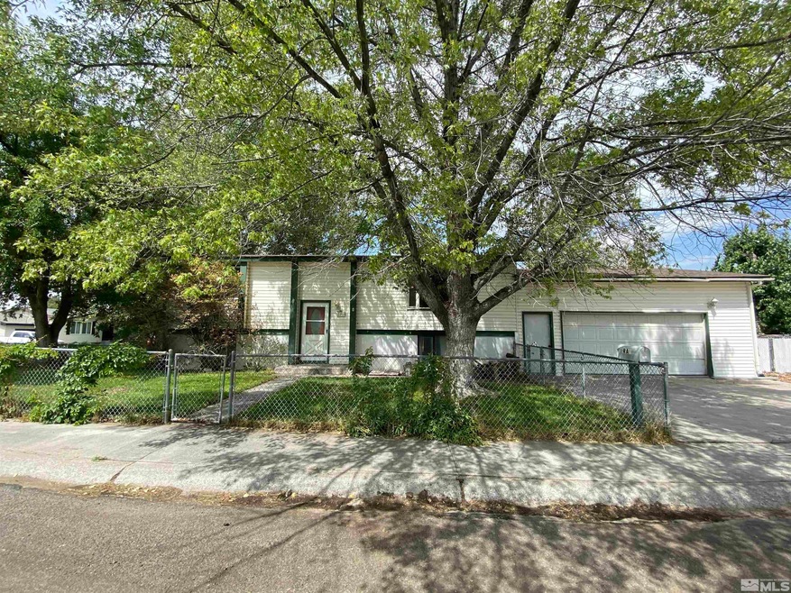 580 Argenta Ave, Winnemucca, NV 89445 - photo 1