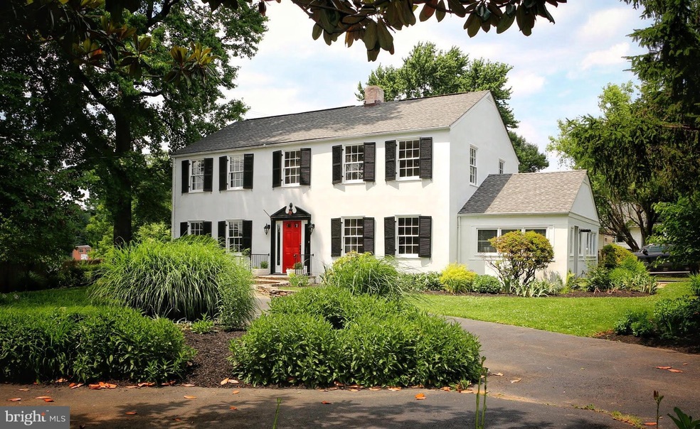 601 W Main St, Purcellville, VA 20132 - photo 1