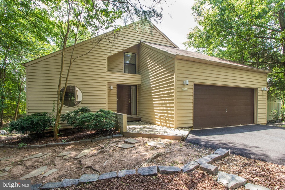 1673 Cedar Hollow Way, Reston, VA 20194 - photo 1